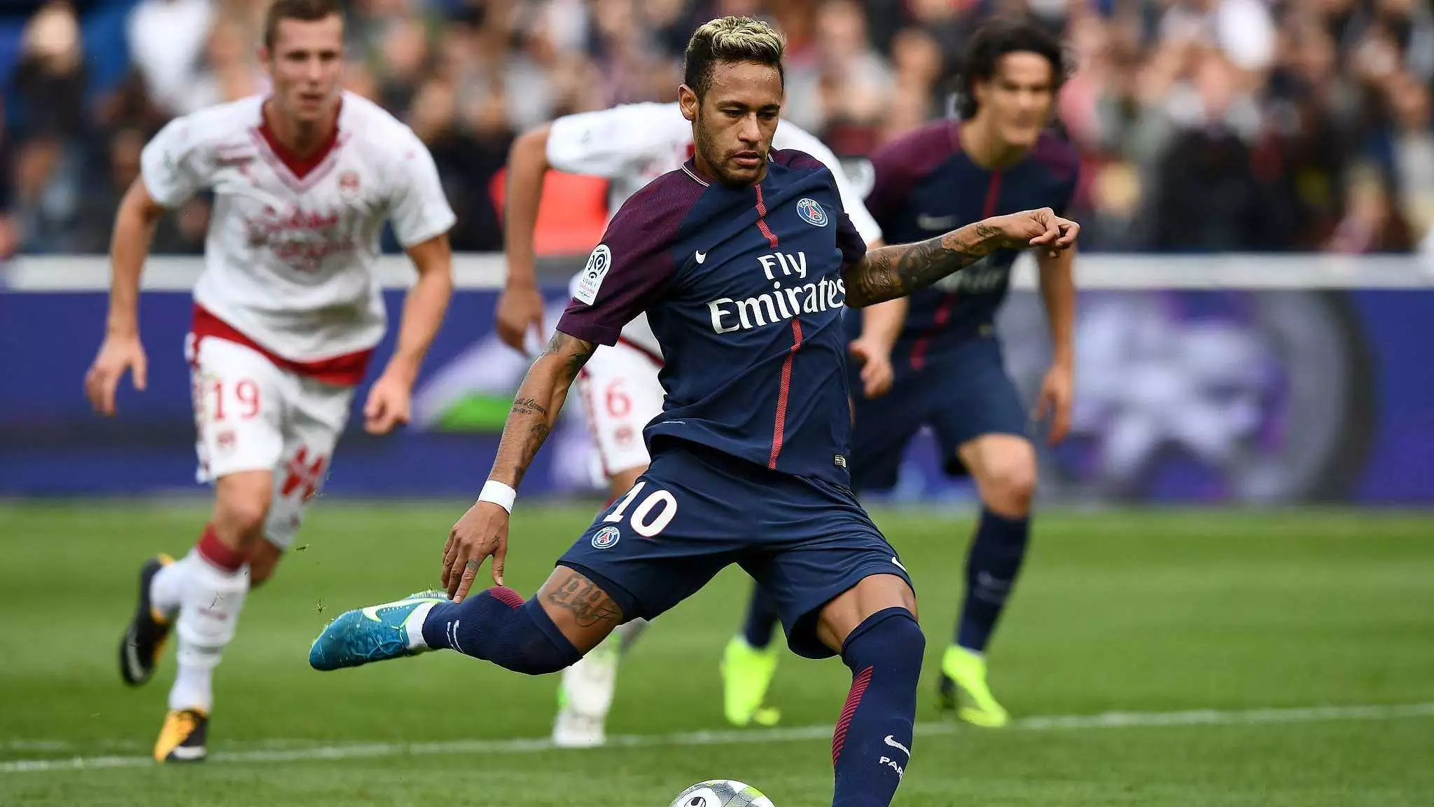 他能在如此 他能在如此