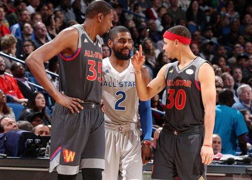 暴露了其在 暴露了其在