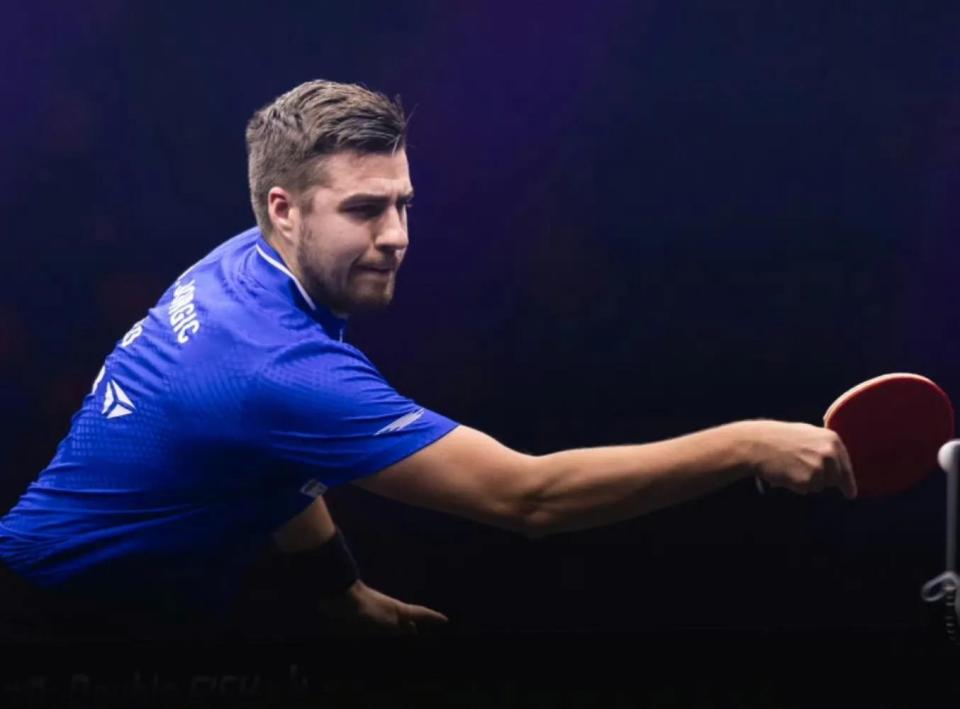 动女子高尔 动女子高尔