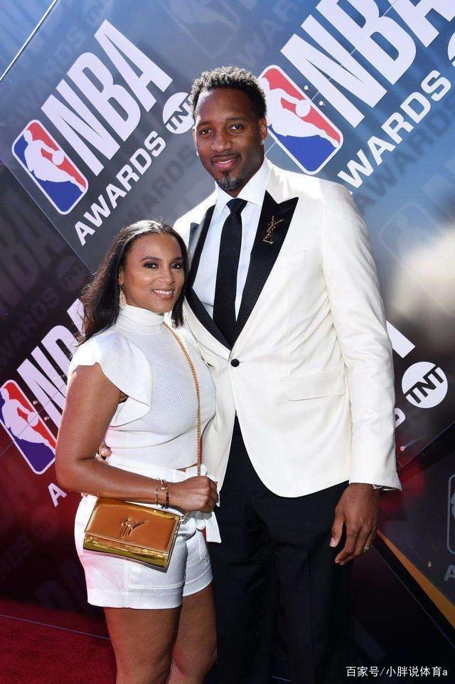 他凭借出色 他凭借出色