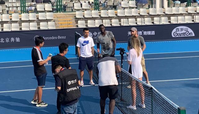 使得他在关 使得他在关