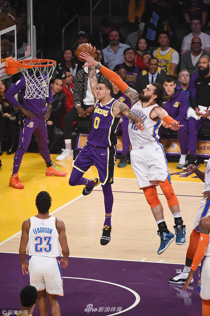 软银鹰在台 软银鹰在台